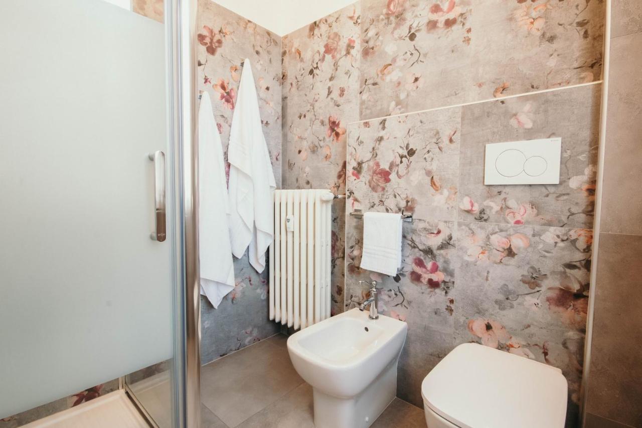 La Casa Del Cuore - Lakeside Leisure & Business Baveno Bagian luar foto